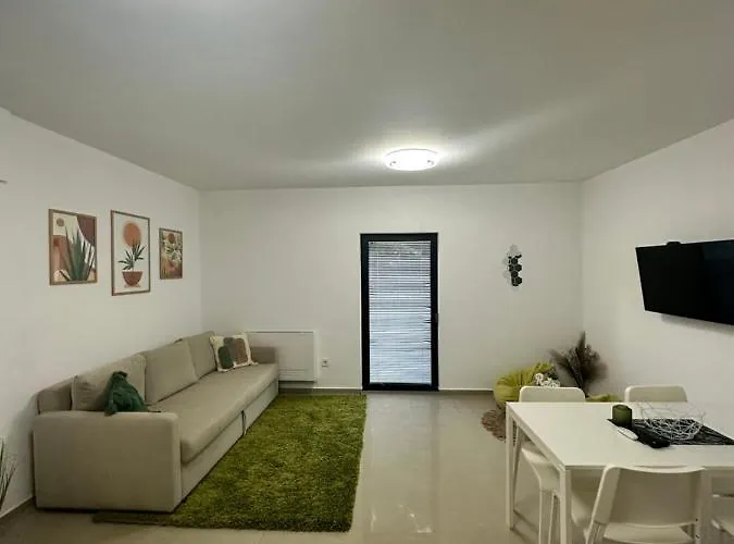 Apartment Green Central Apartment Veliko Tarnovo